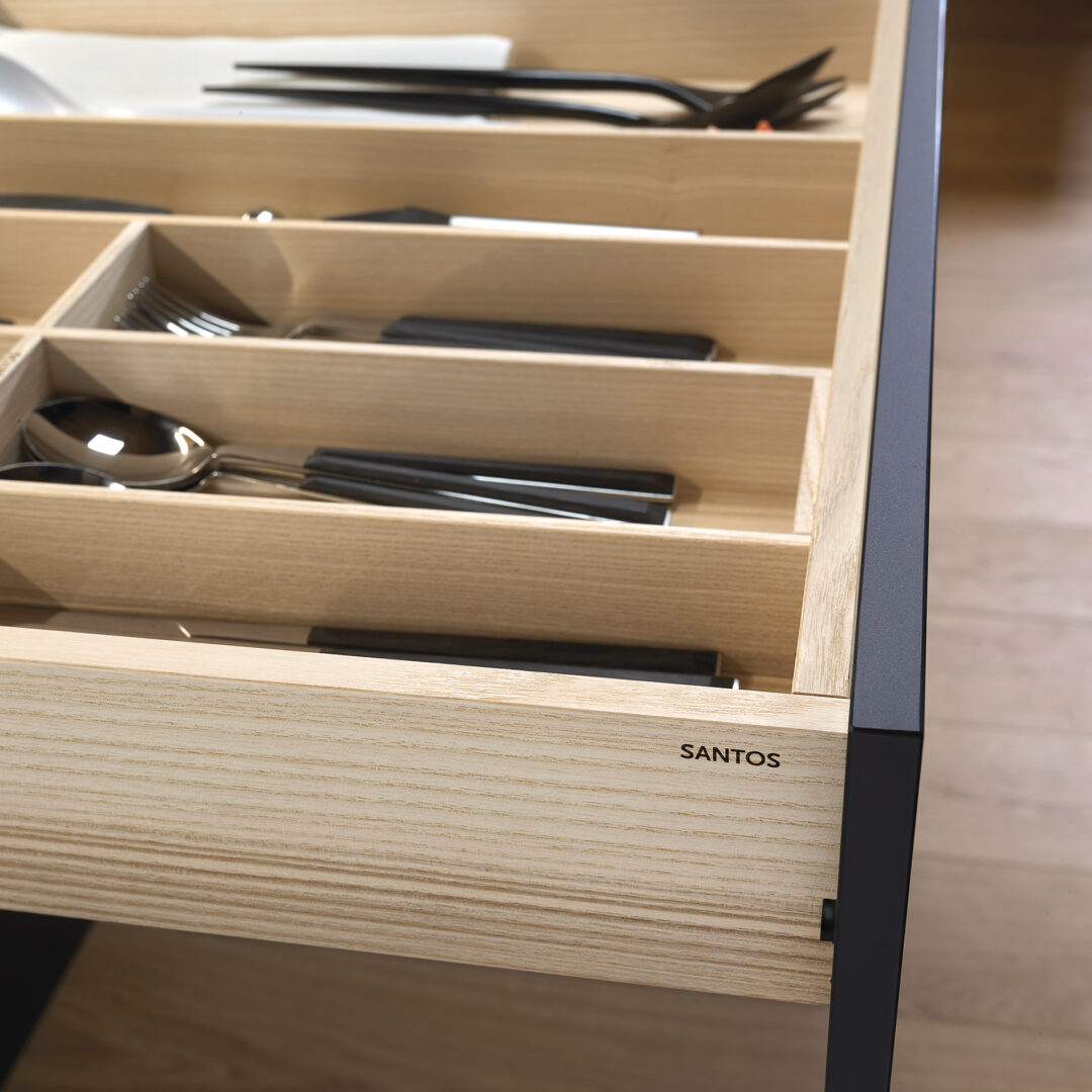 0622570I02D2016-web-(1)